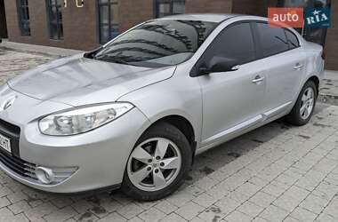 Седан Renault Fluence 2010 в Сокале