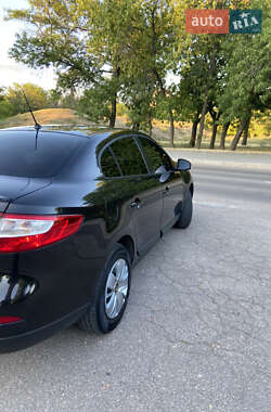 Седан Renault Fluence 2010 в Кропивницком