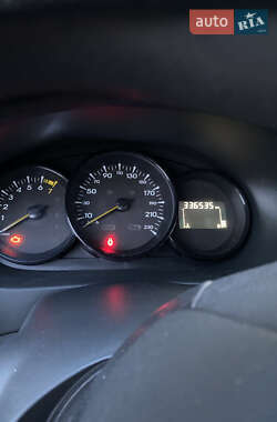 Седан Renault Fluence 2010 в 