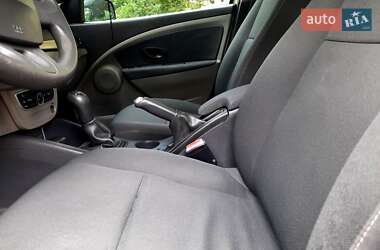 Седан Renault Fluence 2011 в 
