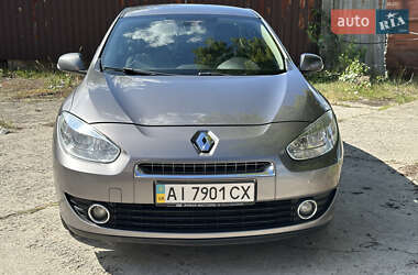 Седан Renault Fluence 2012 в 