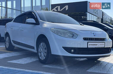 Седан Renault Fluence 2012 в 
