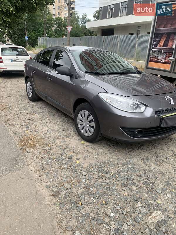 Седан Renault Fluence 2011 в Бучі