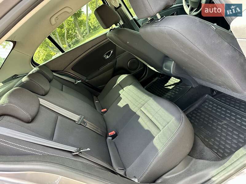 Седан Renault Fluence 2013 в Виннице