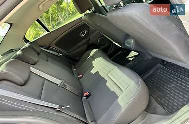 Седан Renault Fluence 2013 в 