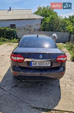 Седан Renault Fluence 2015 в 