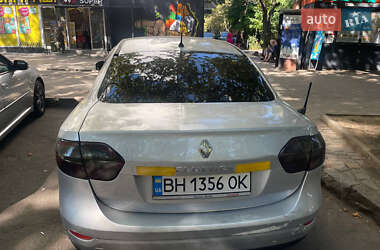 Седан Renault Fluence 2011 в 