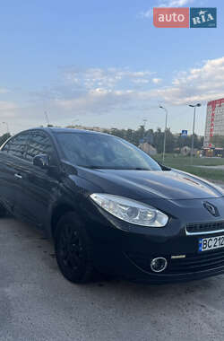 Седан Renault Fluence 2012 в Львові