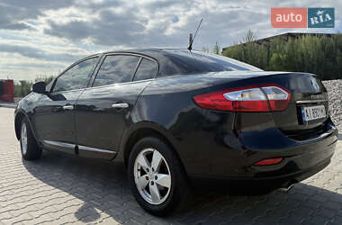 Седан Renault Fluence 2012 в 