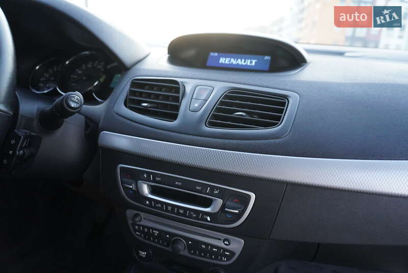 Седан Renault Fluence 2012 в Рівному