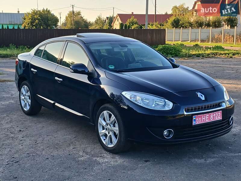 Седан Renault Fluence 2011 в 
