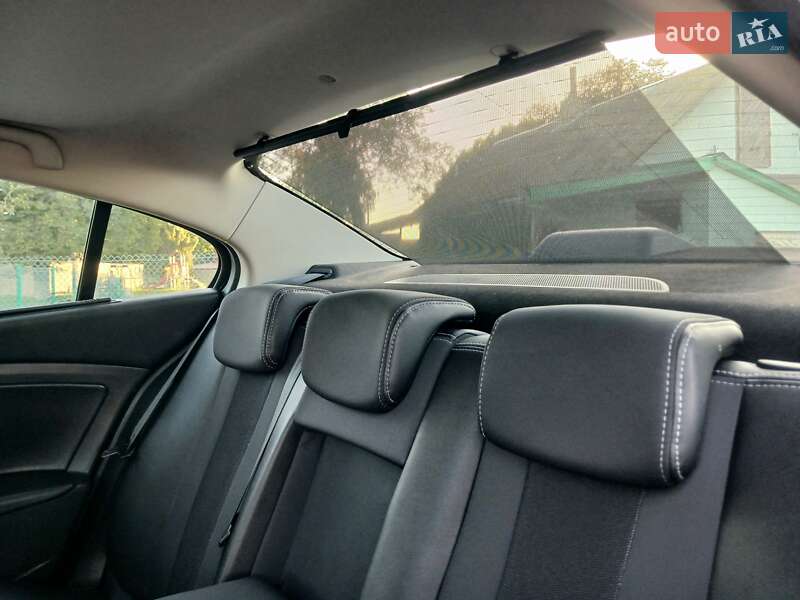 Седан Renault Fluence 2011 в Дубно