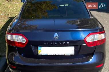Седан Renault Fluence 2011 в Киеве