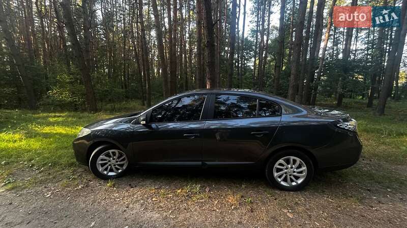 Седан Renault Fluence 2013 в Звягеле