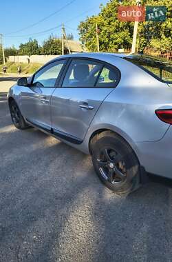 Седан Renault Fluence 2012 в 