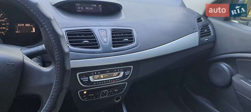 Седан Renault Fluence 2012 в Киеве