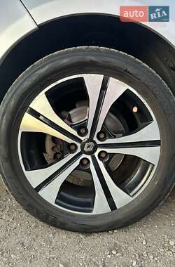 Седан Renault Fluence 2011 в 