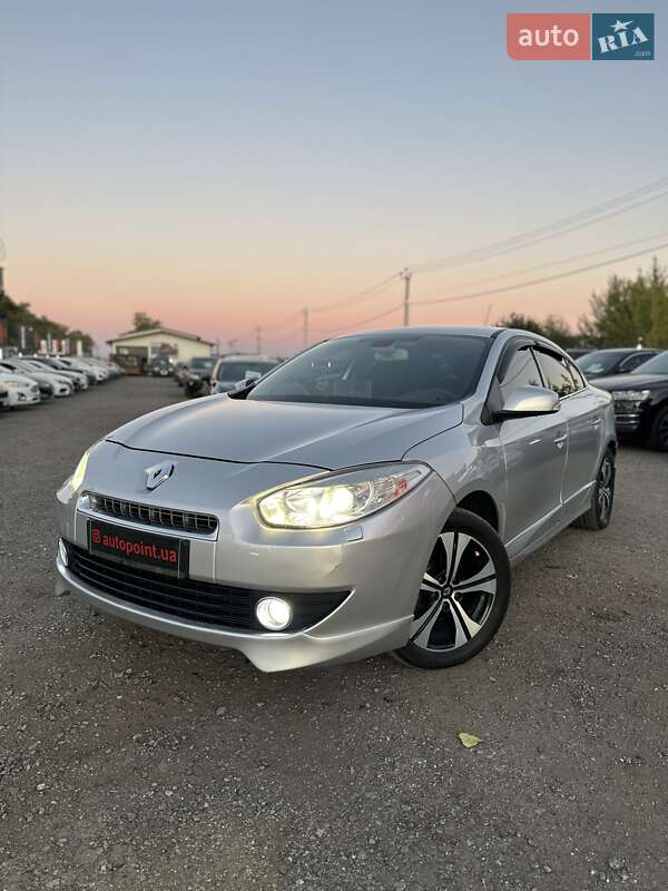 Седан Renault Fluence 2011 в 