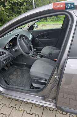 Седан Renault Fluence 2013 в Киеве