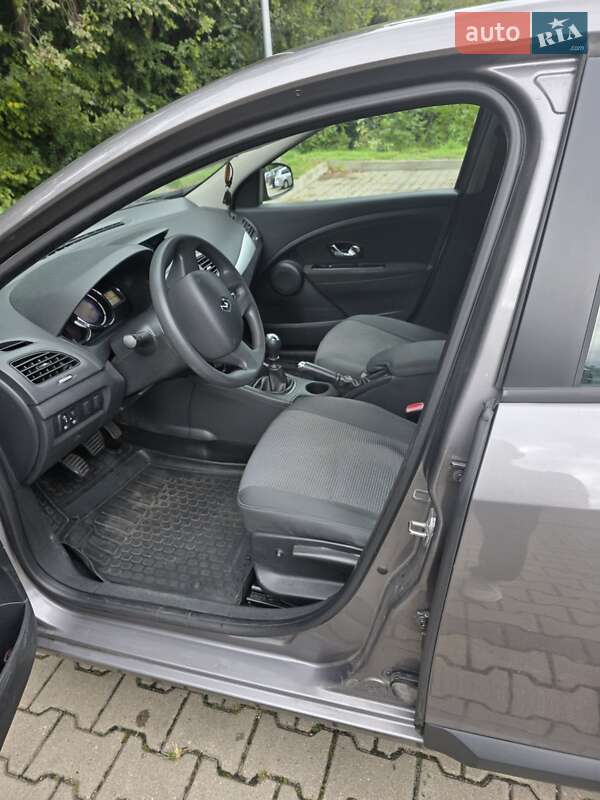 Седан Renault Fluence 2013 в Києві