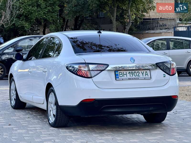 Седан Renault Fluence 2011 в Одессе