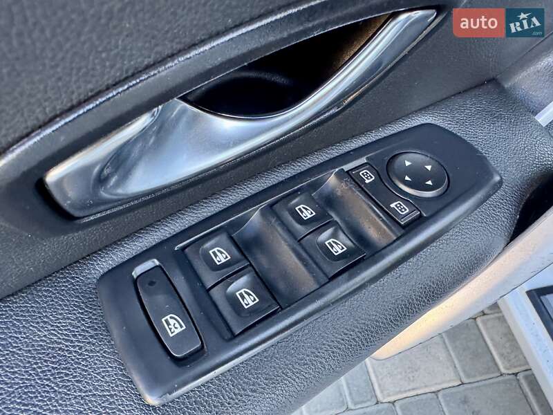 Седан Renault Fluence 2011 в Одессе