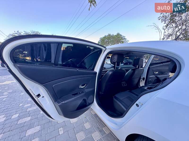 Седан Renault Fluence 2011 в Одессе