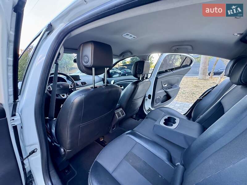Седан Renault Fluence 2011 в Одессе