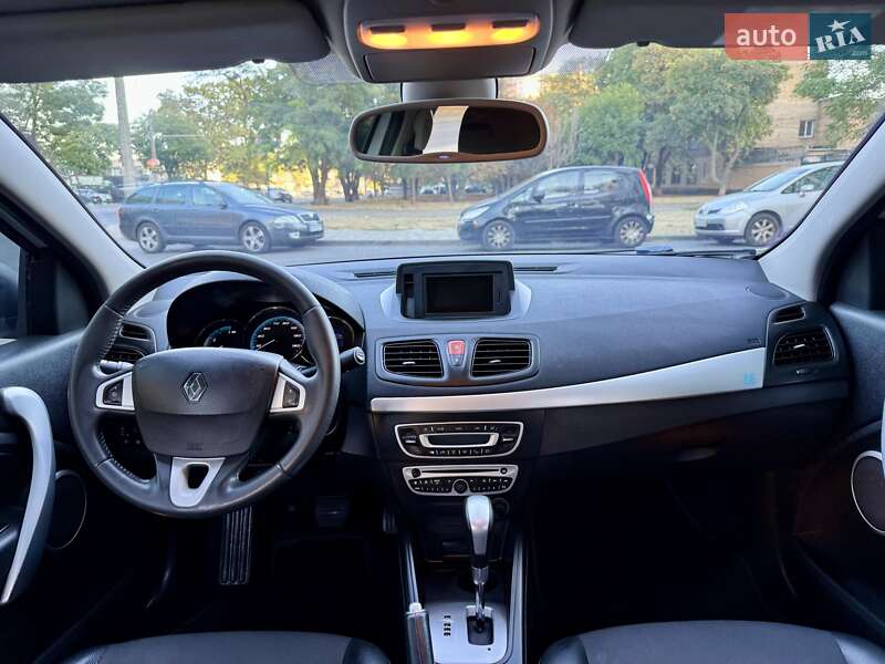 Седан Renault Fluence 2011 в Одессе