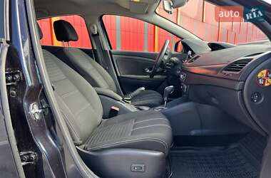 Седан Renault Fluence 2015 в 
