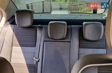 Седан Renault Fluence 2015 в Крижополі