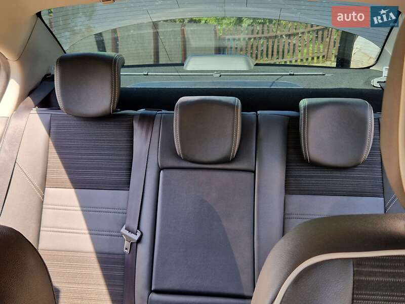 Седан Renault Fluence 2015 в Крыжополе