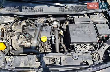 Седан Renault Fluence 2014 в 