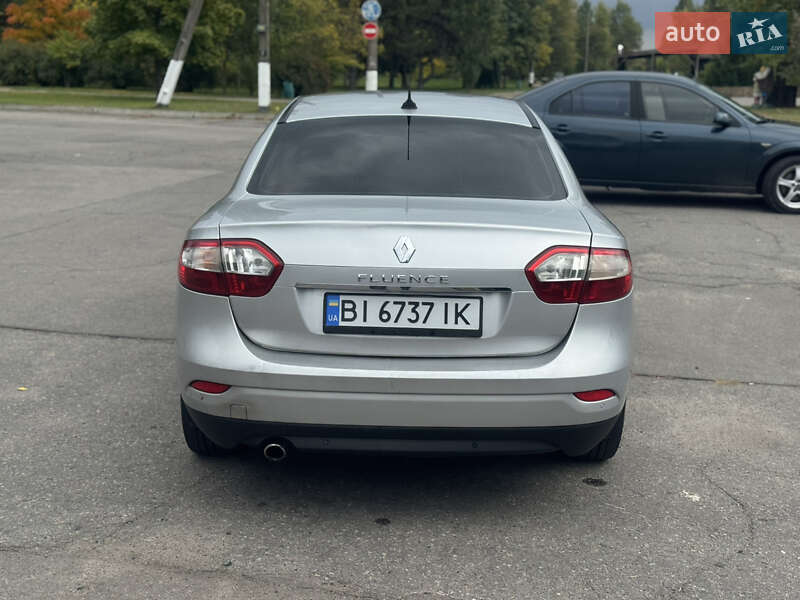 Седан Renault Fluence 2010 в Горишних Плавнях