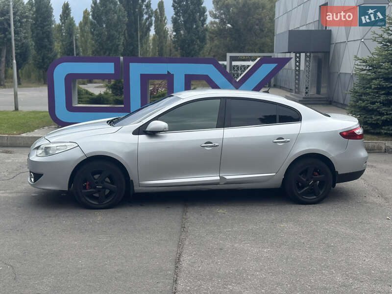 Седан Renault Fluence 2010 в Горишних Плавнях