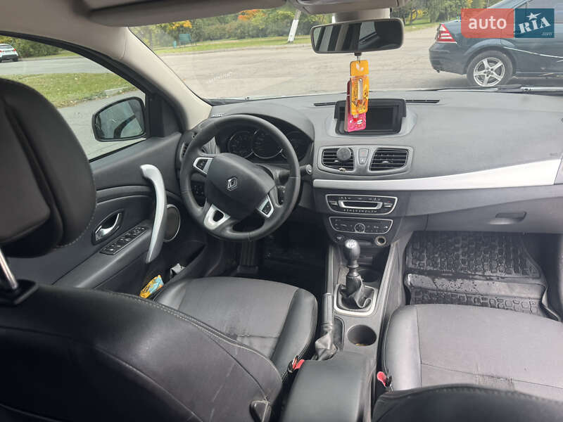 Седан Renault Fluence 2010 в Горишних Плавнях