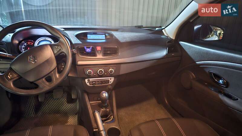Седан Renault Fluence 2016 в Полтаве