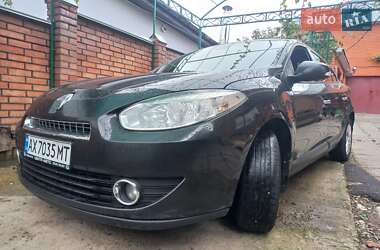 Седан Renault Fluence 2010 в 