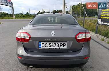 Седан Renault Fluence 2013 в 