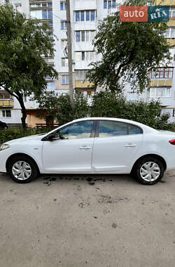 Седан Renault Fluence 2016 в 