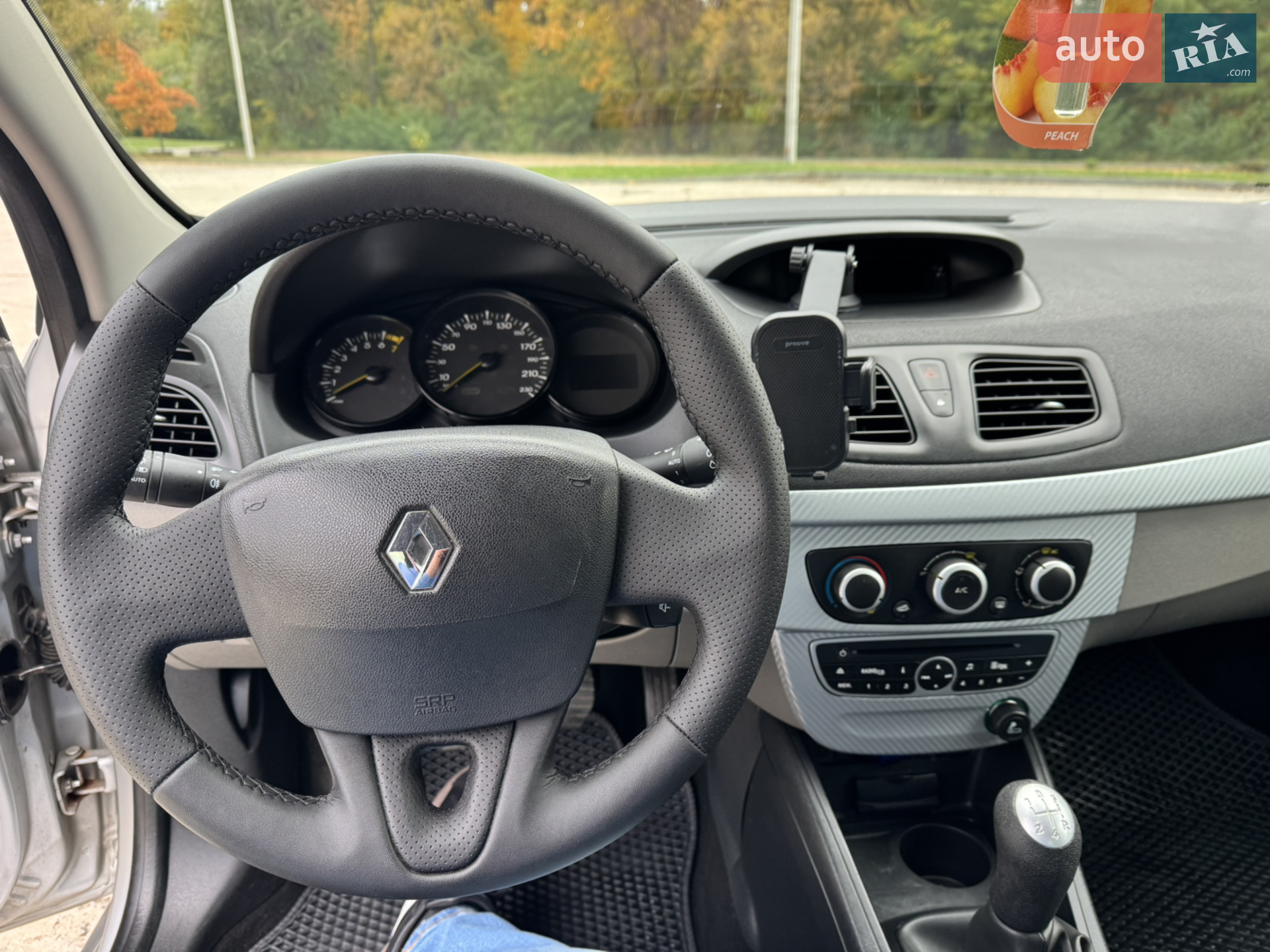 2012 Renault Fluence - мініатюра 16