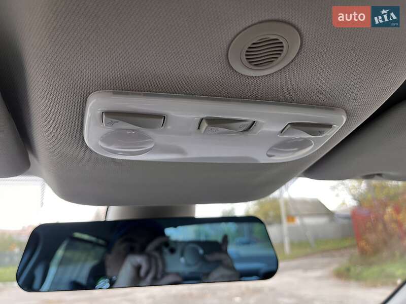 Седан Renault Fluence 2012 в Смеле