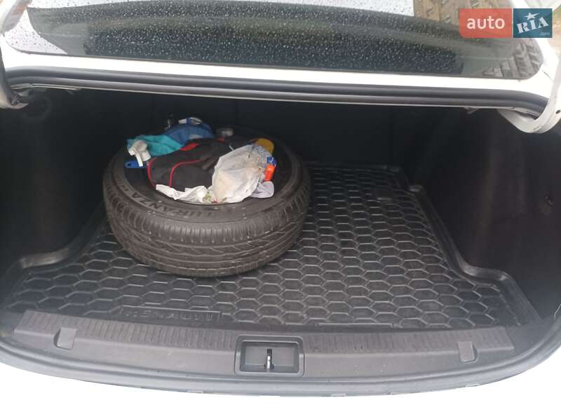 Седан Renault Fluence 2011 в Дніпрі фото 2 Седан Renault Fluence 2011 в Дніпрі