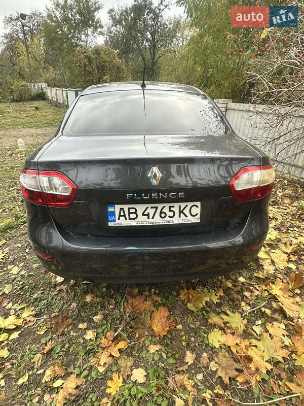 Седан Renault Fluence 2011 в Летичіві