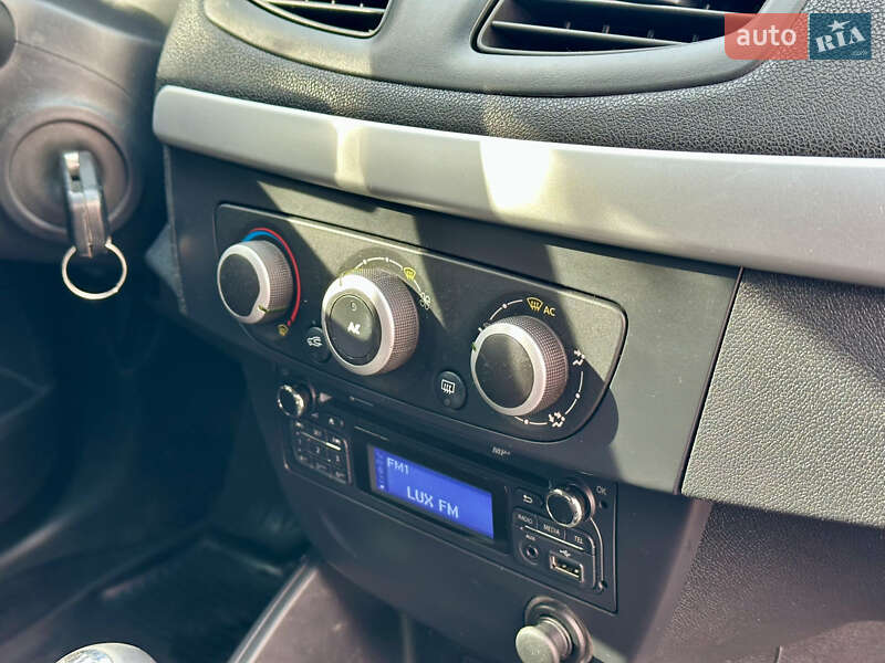 Седан Renault Fluence 2013 в Виннице фото 26 Седан Renault Fluence 2013 в Виннице