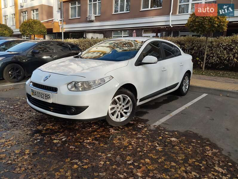Седан Renault Fluence 2012 в Киеве