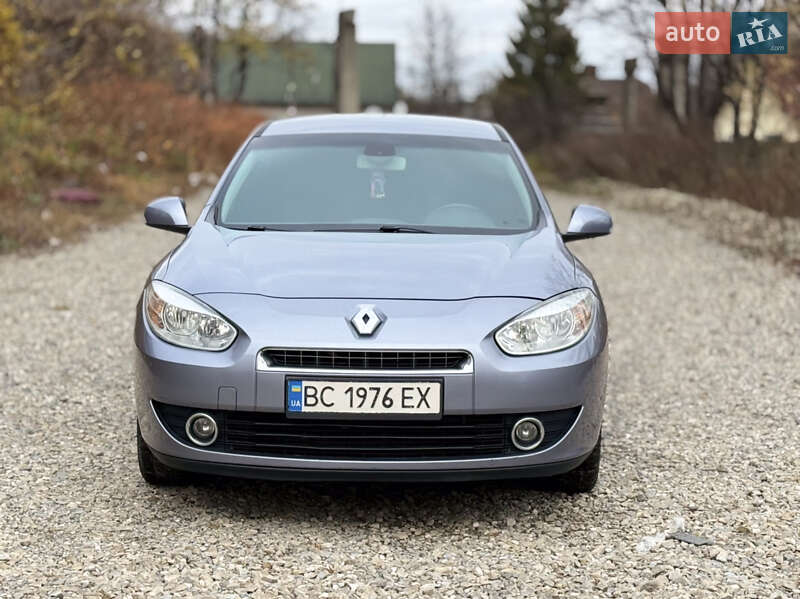 Седан Renault Fluence 2010 в Івано-Франківську фото 2 Седан Renault Fluence 2010 в Івано-Франківську