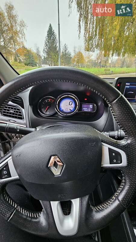 Седан Renault Fluence 2013 в Рівному фото 15 Седан Renault Fluence 2013 в Рівному