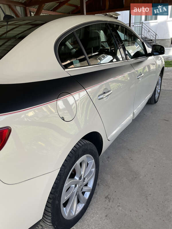 Седан Renault Fluence 2013 в Трускавці