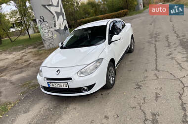Седан Renault Fluence 2010 в Киеве